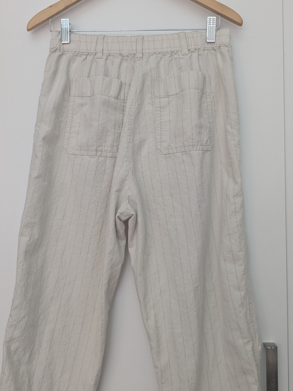 Uniqlo Cream Pinstripe Drawstring Linen-Blend Pants